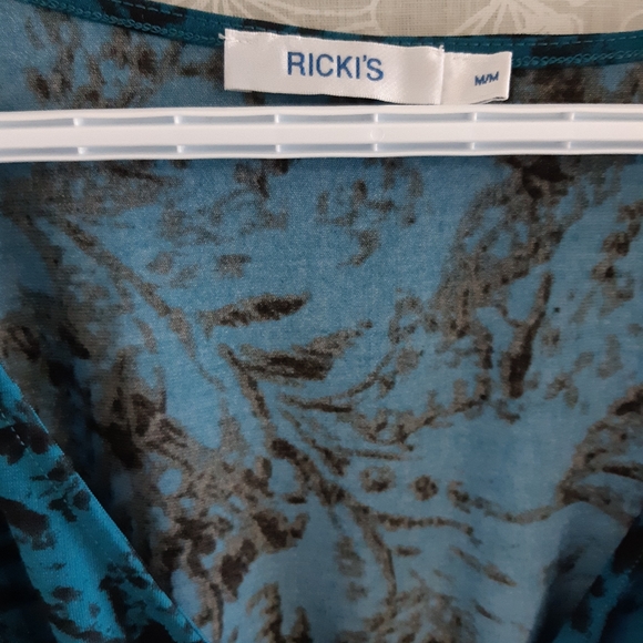 Ricki's medium stretchy teal dress - Picture 4 of 4